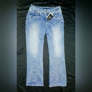Flamingo Jeans